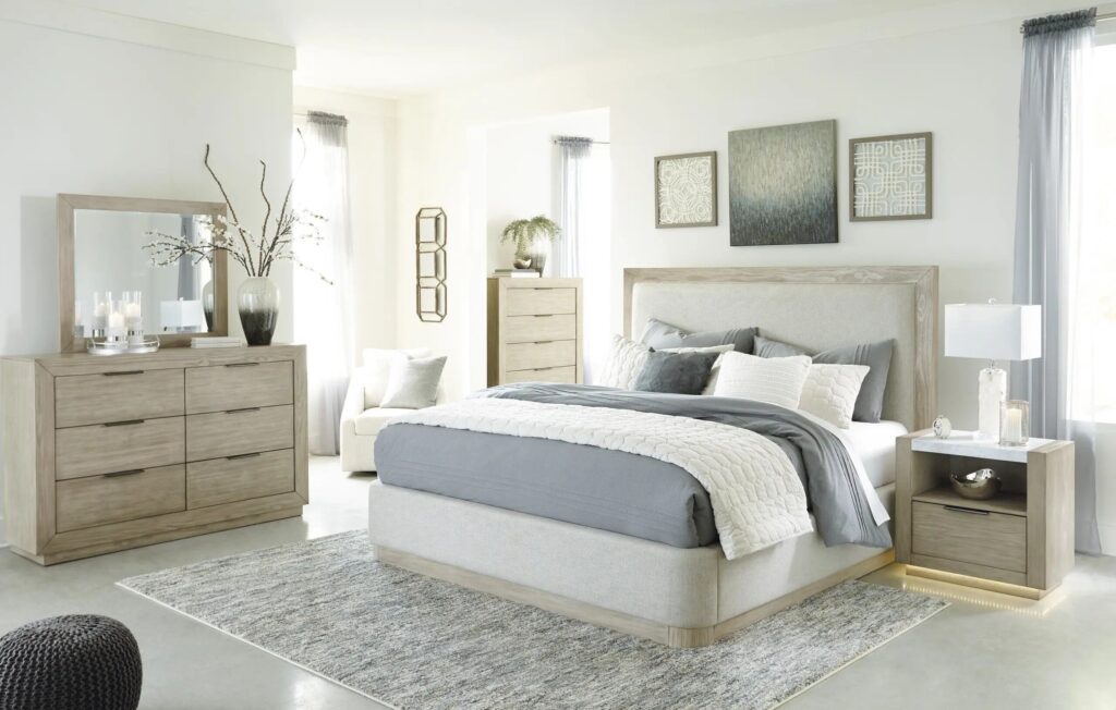 HENNINGTON BEDROOM SET ( BED + 2 NIGHT STANDS + MIRRORED DRESSERS + CHEST OF DRAWERS )