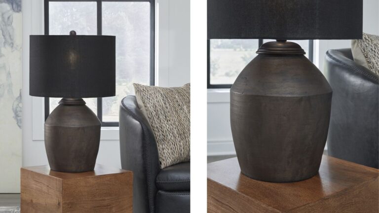 NAAREMAN TERRACOTTA TABLE LAMP (ASH)
